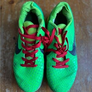 Nike Kobe Grinch